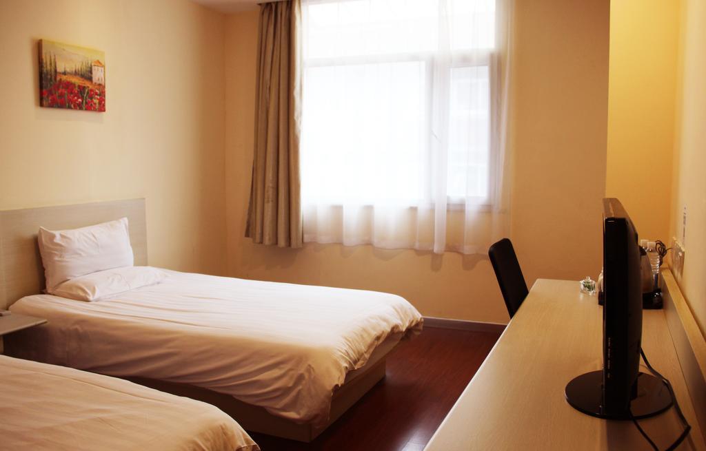 Hanting Hotel Ji'nan Baotuquan Hongjialou Ruang foto